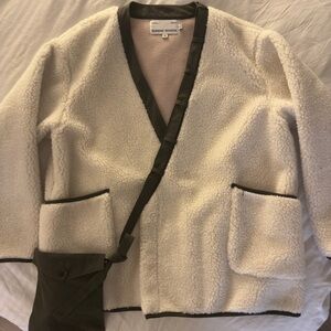 Sundae School Jeogori Messenger Fleece